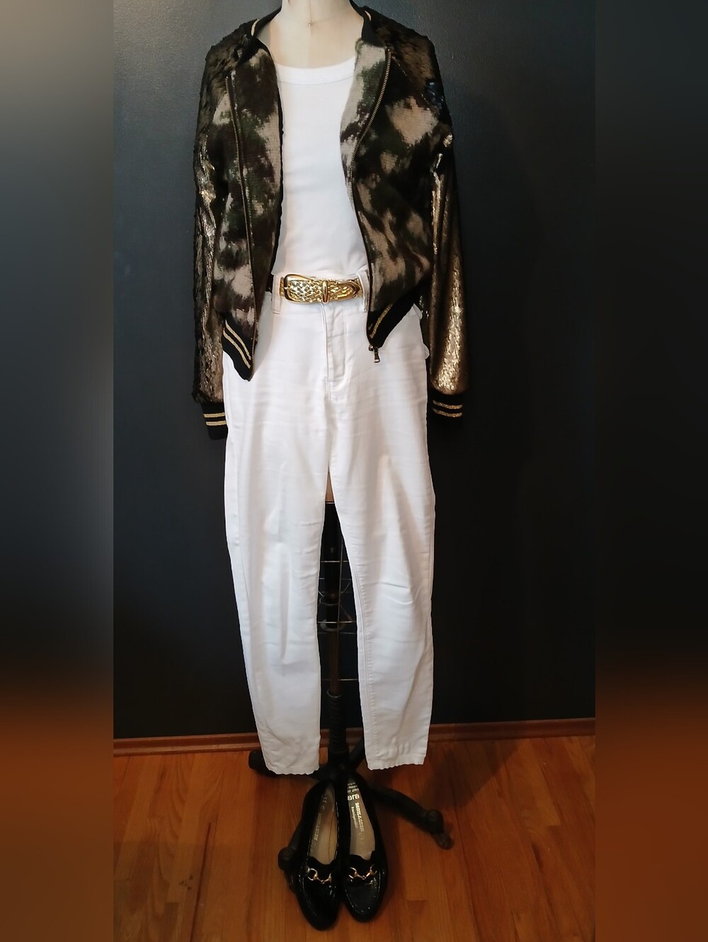 TYLI Bomber - Picture 3 of 11
